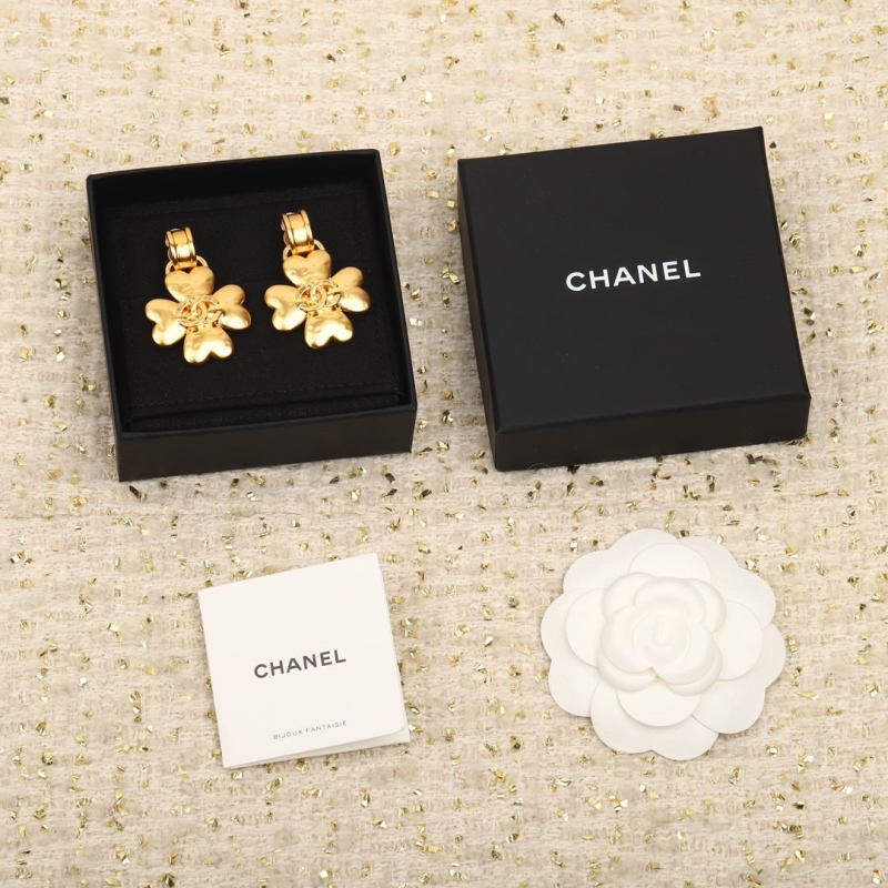 Ch**el earrings